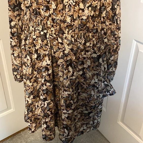 Great fall dress! - Picture 3 of 6